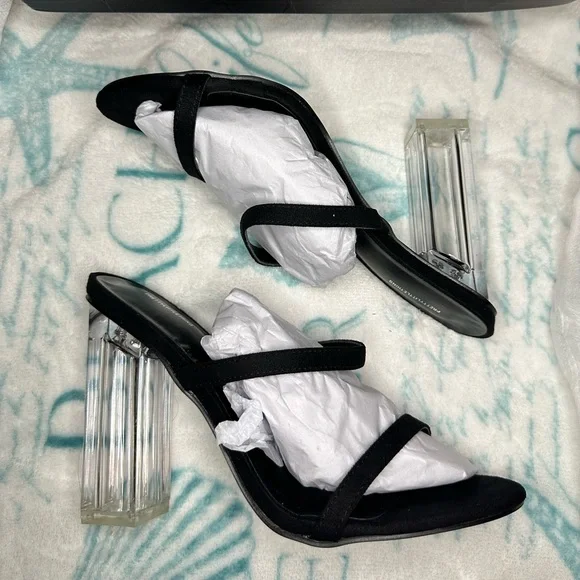 PrettyLittleThing Shoes Pretty Little Thing Black Wide Fit